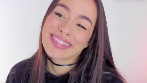 Snapshot of saraarchbould chatting on December 2024 04:14:01 PM Sara online show from December 2024 04:14:01 PM