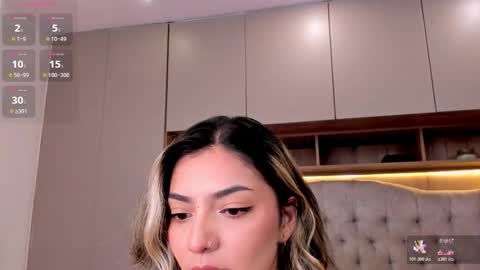 Snapshot of sarabennet_ chatting on November 2025 01:08:02 AM Sara online show from November 2025 01:08:02 AM