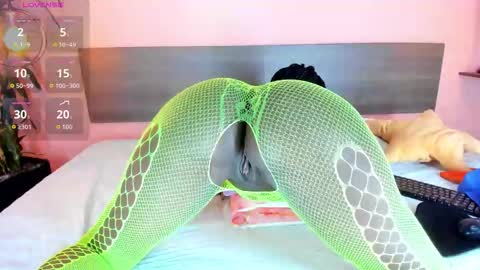 Snapshot of sarabi_ebony chatting on February 2026 03:58:01 AM Ebony Pocahontas online show from February 2026 03:58:01 AM