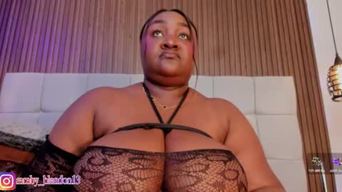 Snapshot of saraby_blandon chatting on July 2026 11:02:01 AM online show from July 2026 11:02:01 AM