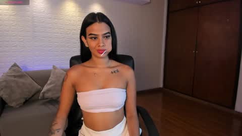 Sara  Everyday From 1430 to 2130 Col Time online show from February 2025 06:51:01 PM