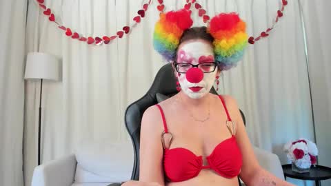 Snapshot of saradesirexo chatting on February 2026 02:35:01 PM Sara Desire online show from February 2026 02:35:01 PM