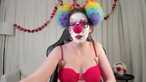 Snapshot of saradesirexo chatting on February 2026 02:41:01 AM Sara Desire online show from February 2026 02:41:01 AM