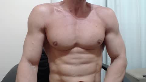 saradorj92 online show from November 2025 04:19:02 PM