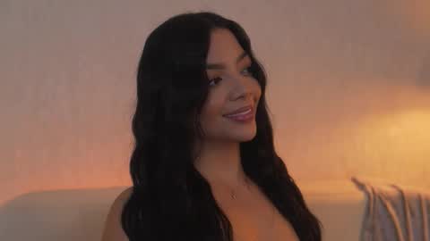 Snapshot of sarah_hiill chatting on March 2026 11:33:01 PM online show from March 2026 11:33:01 PM