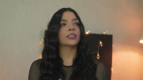 Snapshot of sarah_hiill chatting on April 2026 10:32:02 PM online show from April 2026 10:32:02 PM