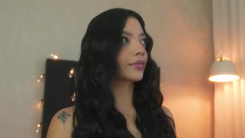 Snapshot of sarah_hiill chatting on April 2026 10:35:02 PM online show from April 2026 10:35:02 PM