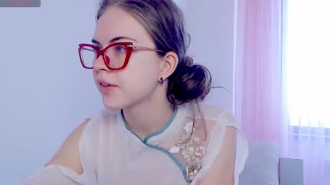 Sarah online show from February 2026 07:49:01 AM