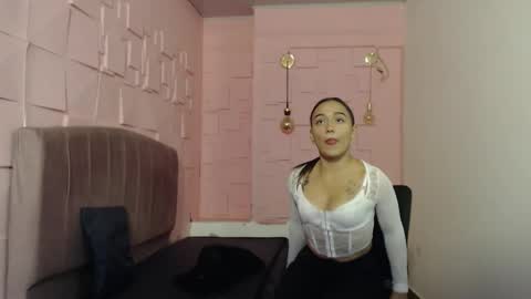 Sarah  online show from January 2026 03:23:01 AM