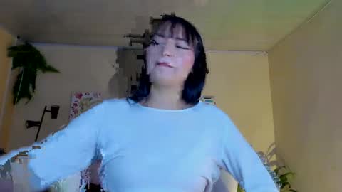 Sarah Ramirez online show from February 2025 02:35:02 PM