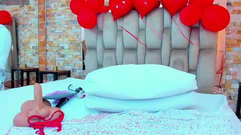 sarah online show from February 2025 02:37:01 PM