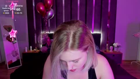 Sarah online show from March 2025 01:03:02 AM