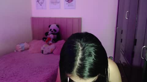 Sarah online show from February 2025 09:49:01 PM