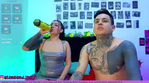 Sarah  Zack online show from September 2025 04:09:02 PM