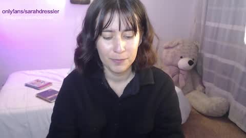sarahdressler online show from March 2025 06:21:02 AM