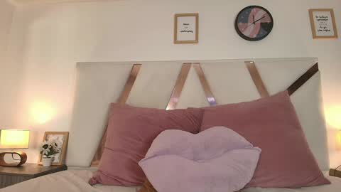 Sarah Evans online show from December 2024 01:58:02 AM