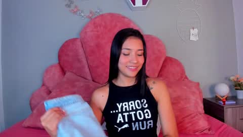 Sarah Evans online show from December 2024 07:29:02 PM