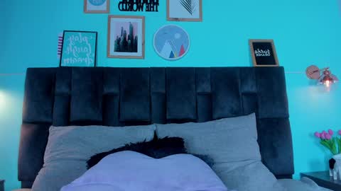 Sarah Evans online show from February 2025 01:43:01 AM