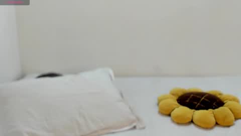 sarahgrant_ online show from November 2025 02:35:01 AM