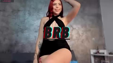 sarahgrant_ online show from November 2025 04:01:01 AM