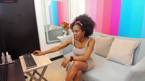 Snapshot of sarahi_pusey chatting on June 2026 01:28:02 PM Sarahi pusey online show from June 2026 01:28:02 PM