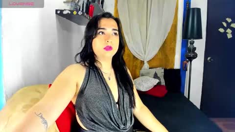 Snapshot of sarahjey chatting on October 2025 12:00:01 AM SARAHJEY online show from October 2025 12:00:01 AM
