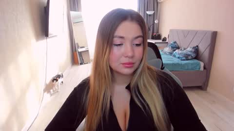 Sarah online show from February 2026 12:38:01 PM