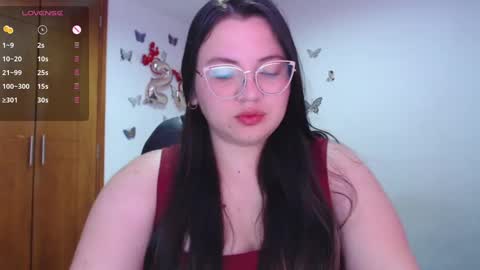 Snapshot of sarahros1 chatting on February 2025 04:09:02 AM Sarah online show from February 2025 04:09:02 AM