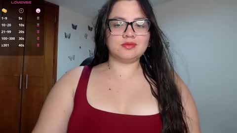 Snapshot of sarahros1 chatting on September 2025 03:20:01 AM Sarah online show from September 2025 03:20:01 AM