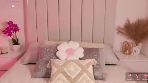 Sara jones   online show from February 2026 02:35:01 PM