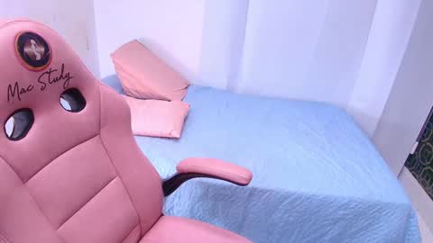 Sara  online show from January 2025 11:56:02 AM