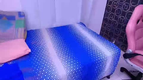 Sara  online show from March 2025 12:01:02 PM