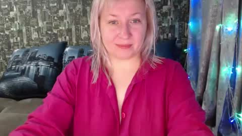 Snapshot of sarakatherin chatting on January 2025 06:07:01 PM Sara online show from January 2025 06:07:01 PM