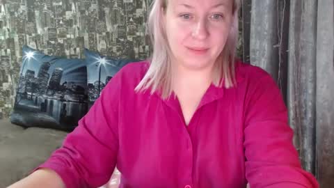 Snapshot of sarakatherin chatting on February 2025 10:36:01 PM Sara online show from February 2025 10:36:01 PM
