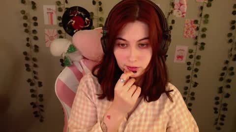 Sara online show from February 2025 11:04:01 AM