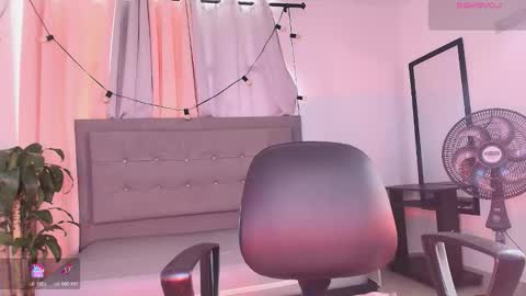 SARA online show from November 2025 12:38:02 PM