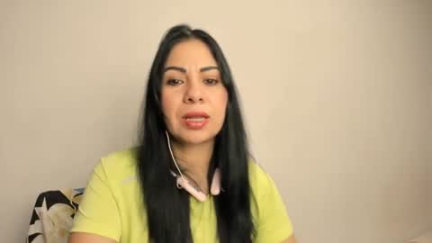 sara luna online show from July 2026 09:17:02 PM