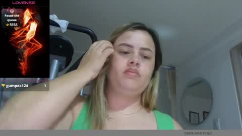 Snapshot of saramartinez100 chatting on April 2026 01:54:01 AM sara martinez online show from April 2026 01:54:01 AM