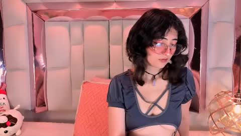 Snapshot of saramartini2 chatting on April 2026 06:17:02 AM sara online show from April 2026 06:17:02 AM