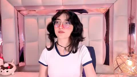 Snapshot of saramartini2 chatting on April 2026 06:02:01 AM sara online show from April 2026 06:02:01 AM