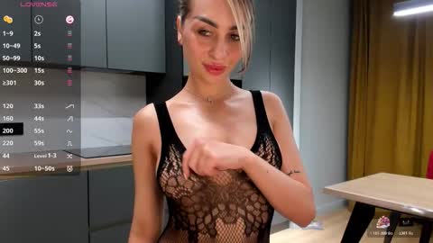 Snapshot of sarashineee chatting on March 2026 09:07:01 PM Sara online show from March 2026 09:07:01 PM