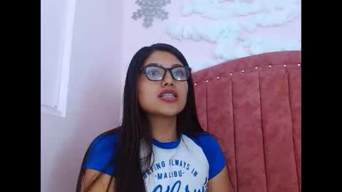 sarastonesx online show from January 2025 10:39:02 AM