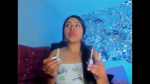 Snapshot of sarastonesx chatting on February 2026 05:01:02 AM sarastonesx online show from February 2026 05:01:02 AM