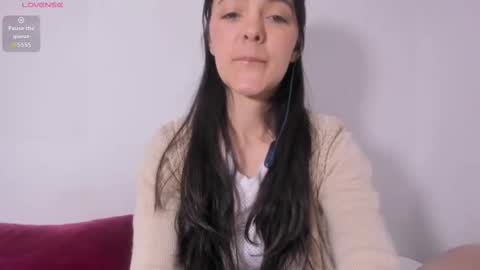 Snapshot of sarasweet_4 chatting on September 2025 09:04:02 PM Sara   online show from September 2025 09:04:02 PM