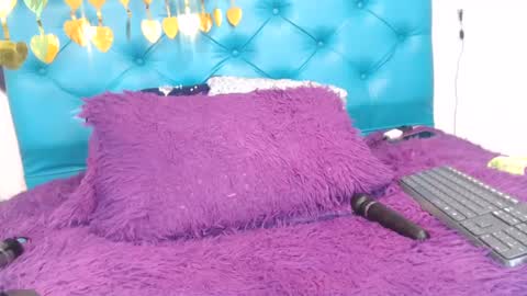 Snapshot of sarawiills chatting on January 2025 06:49:02 PM Sara Wills online show from January 2025 06:49:02 PM