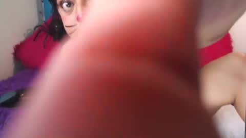 Snapshot of sarawiills chatting on October 2025 03:46:02 PM Sara Wills online show from October 2025 03:46:02 PM