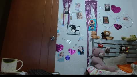 Snapshot of saray_extrovert1 chatting on December 2024 07:47:02 AM Sara Jimenez online show from December 2024 07:47:02 AM