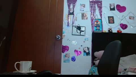 Snapshot of saray_extrovert1 chatting on December 2024 07:56:02 AM Sara Jimenez online show from December 2024 07:56:02 AM