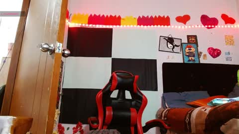 Snapshot of saray_extrovert1 chatting on April 2026 07:45:01 AM Sara Jimenez online show from April 2026 07:45:01 AM