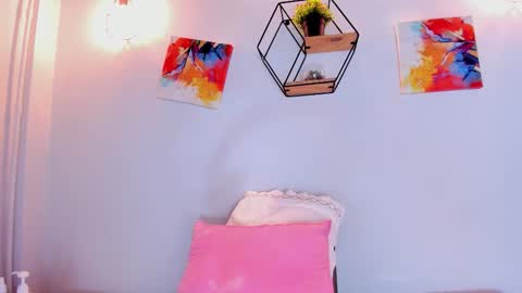 Snapshot of sarayhornyy69 chatting on December 2025 07:20:02 PM Saray online show from December 2025 07:20:02 PM